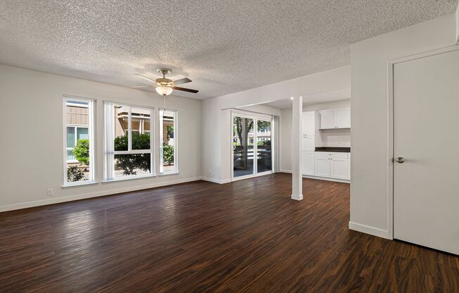 2 beds, 1 bath, 905 sqft, $1,450