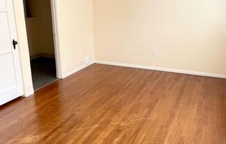 Studio, 1 bath, 500 sqft, $1,495, Unit #8