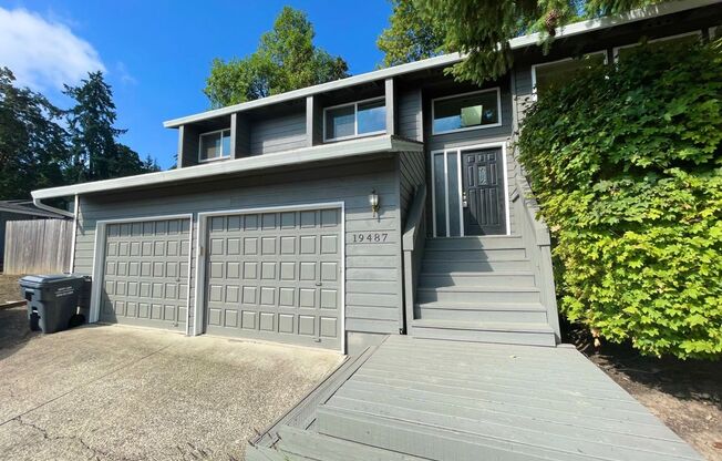 SPACIOUS 4 Bed/3 Full Bath Home in West Linn