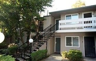 2 Bedroom 1 Bath close to CSUC