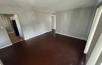 3 beds, 1 bath, $1,800