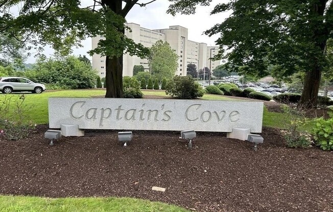 1 bed, 1 bath, 756 sqft, $2,500, Unit 720