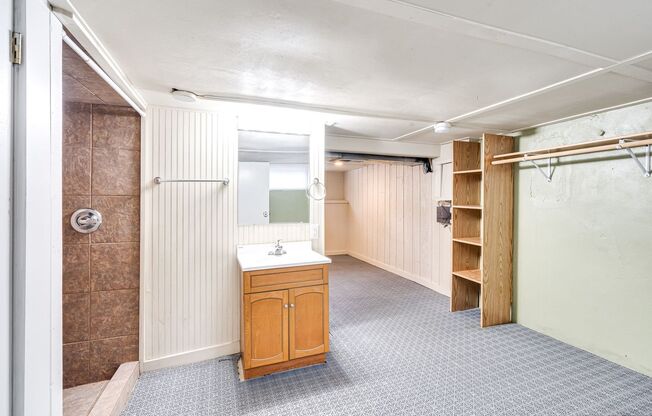 2 beds, 1 bath, 1,050 sqft, $1,399, Unit 1312A