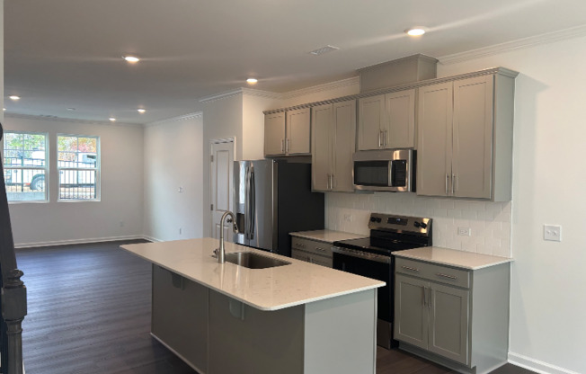 1510 CRES TOWNES WAY