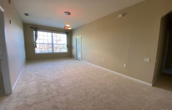 Spacious 3-Bedroom Condo for Rent in Stonebridge!