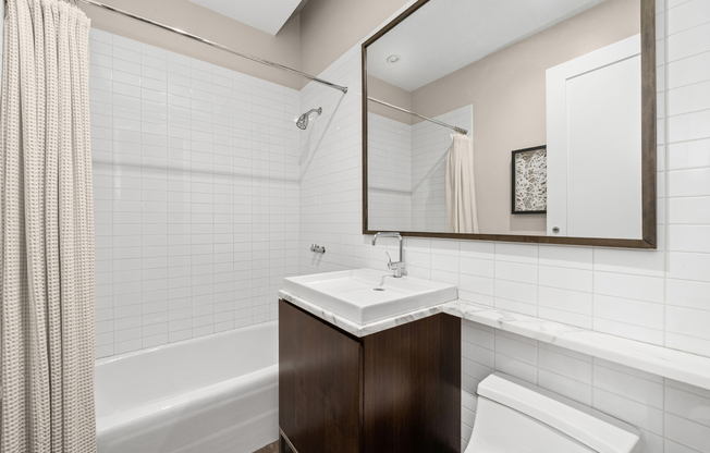 2 beds, 2.5 baths, 1,880 sqft, $19,500, Unit 4B