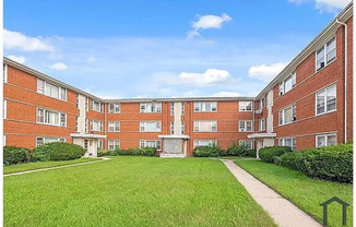 2830-42 W 87TH LLC