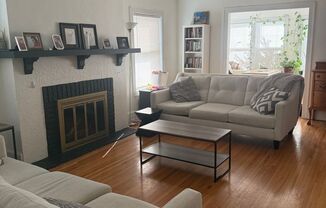 1067-1069 Saint Clair Avenue