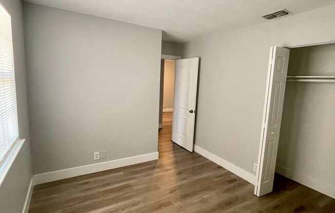 2 beds, 1 bath, $1,175, Unit D