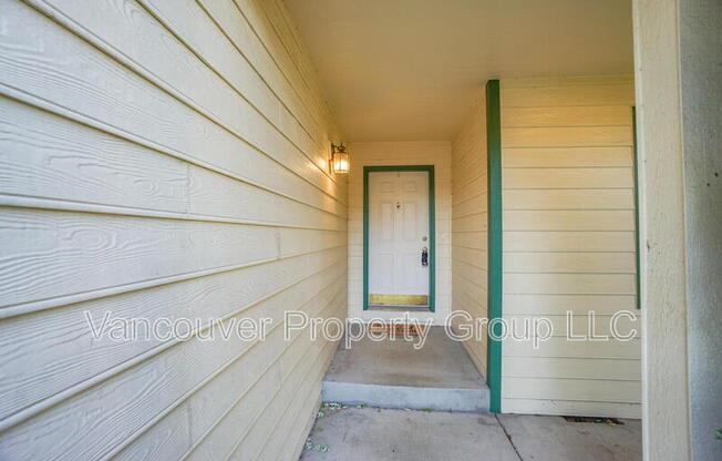 6416 NE 163 AVE