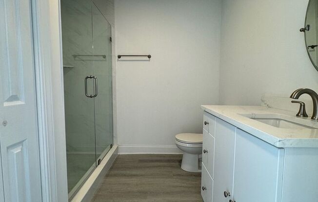 2 beds, 1 bath, 950 sqft, $1,375, Unit 322