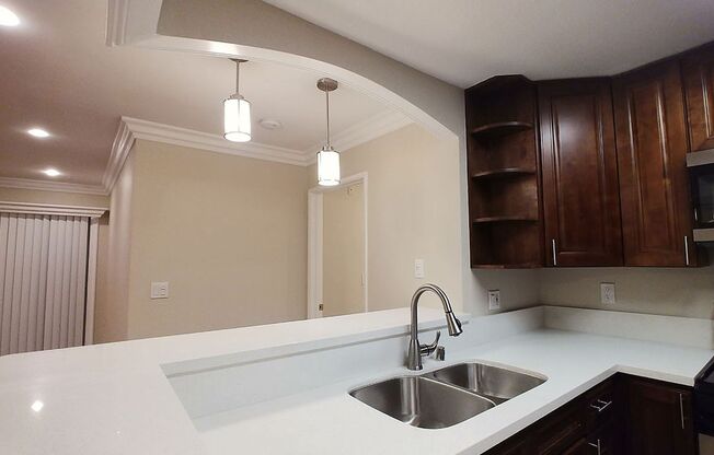 1 bed, 1 bath, 890 sqft, $2,550, Unit 114
