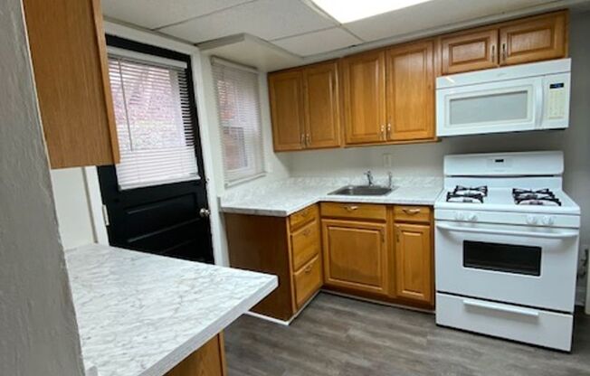 Now Leasing: 3BR Home in Pittsburgh, PA! Apply now!
