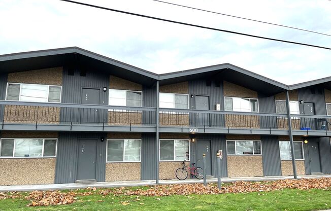 600 Drayton St.