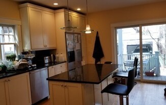 4 beds, 3 baths, 2,273 sqft, $5,500, Unit 1