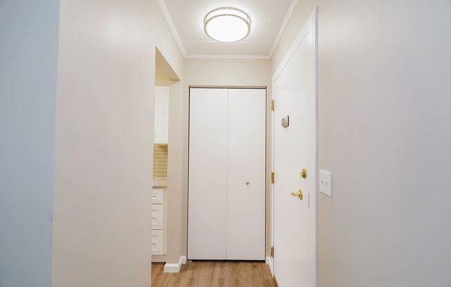 1 bed, 1 bath, 660 sqft, $1,259, Unit 5-107