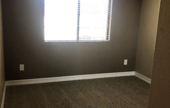 2 beds, 2 baths, 900 sqft, $2,800, Unit 416