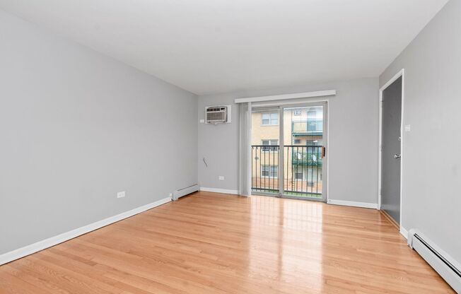 3737-3739 W 63rd (West Lawn)