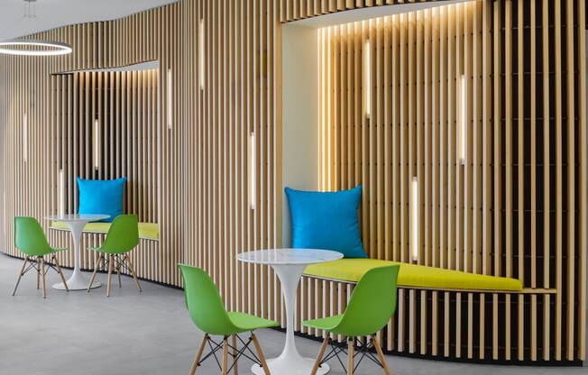 Convenient Co-working Spaces at The Oxford Apartments, Oxon Hill, MD 20745