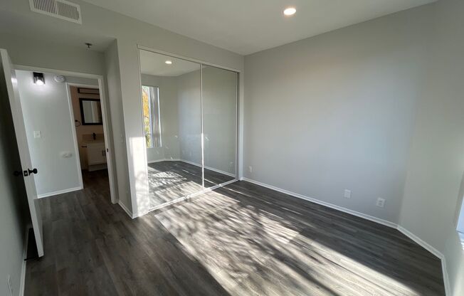 2 beds, 2 baths, 1,100 sqft, $2,148, Unit 403