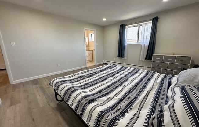 73 CHARLESBANK RD