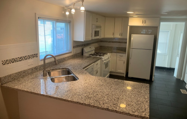 4714 N SPRINGFIELD AVE