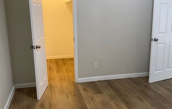 1 bed, 1 bath, 600 sqft, $975, Unit 112
