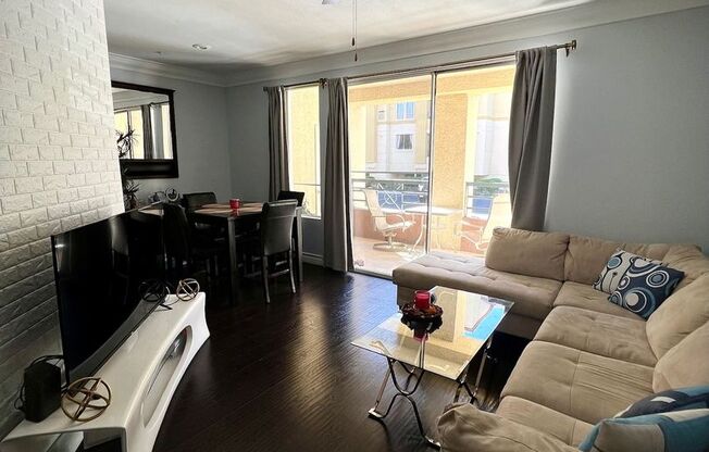 Meridian Furnished 1 Bd | 1 Ba Luxury Condo