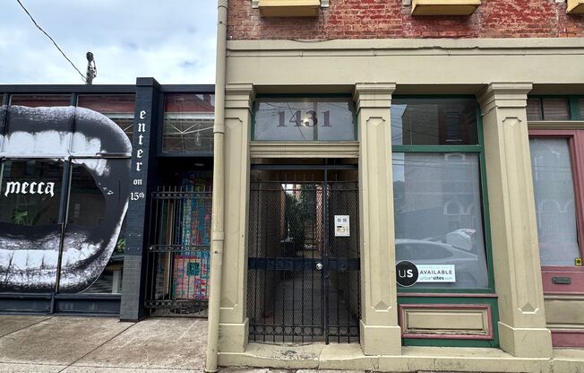 1431 Walnut St