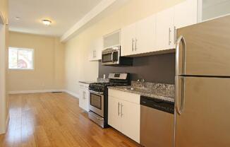 47 Orleans St # 1