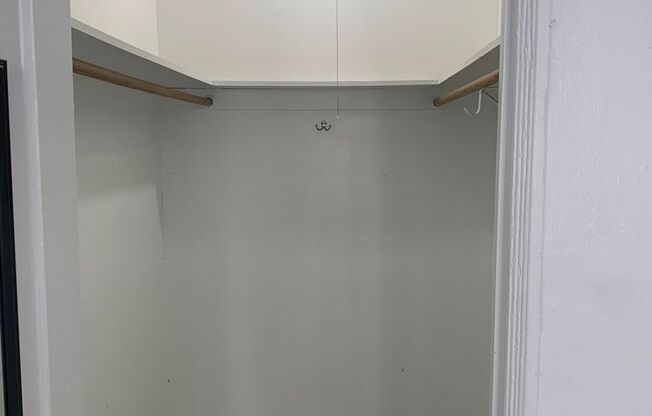 Studio, 1 bath, $1,715, Unit 7