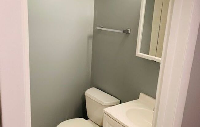 1 bed, 1 bath, 465 sqft, $1,150, Unit 09161R
