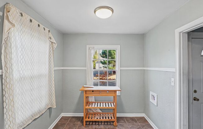 Charming 4 Bed/2Bath Home In N Portland