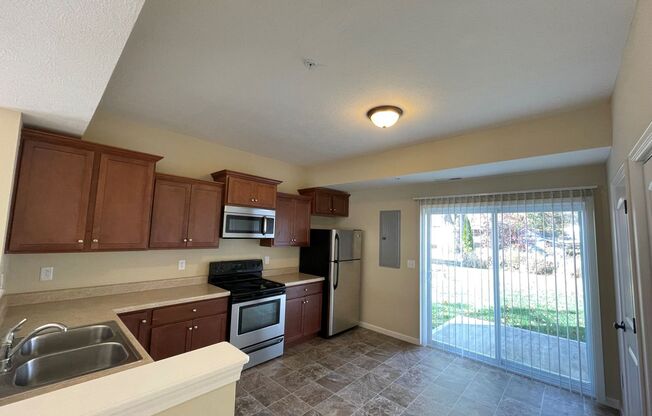 542 W Main St
