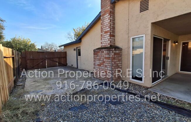 3 beds, 2 baths, $2,495