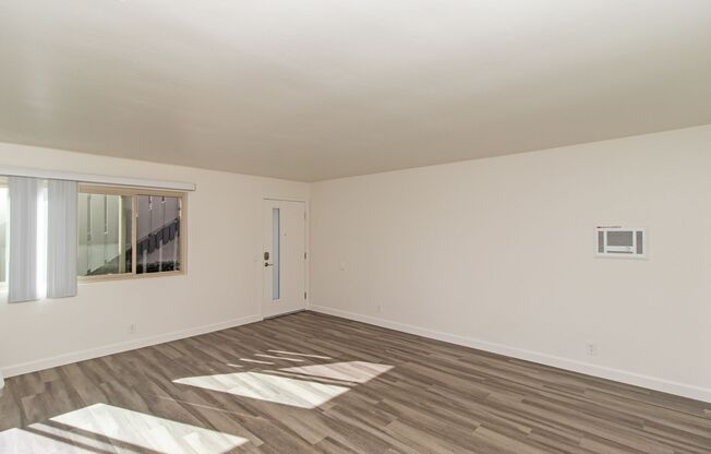 1 bed, 1 bath, 785 sqft, $2,650, Unit L-137