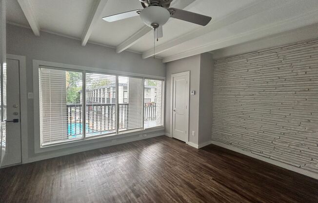 Studio, 1 bath, 500 sqft, $1,095, Unit 230