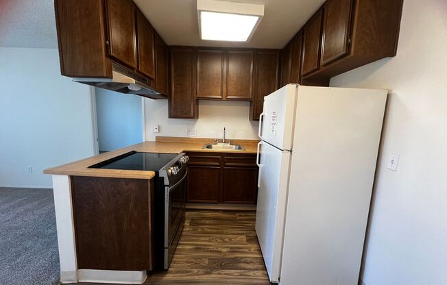 1 bed, 1 bath, 500 sqft, $1,995, Unit 35