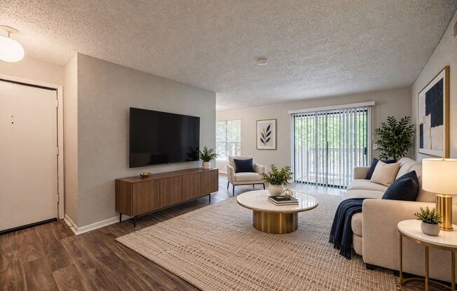 1 bed, 1 bath, 700 sqft, $875, Unit 1-10T