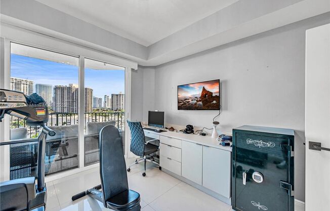 3 beds, 3 baths, $7,800, Unit APARTMENT 1003