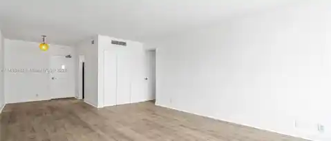 1200 West Ave