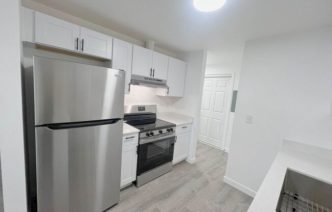 2 beds, 2 baths, 940 sqft, $1,515, Unit 18-36