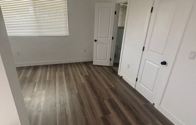6909 Otis Ave.