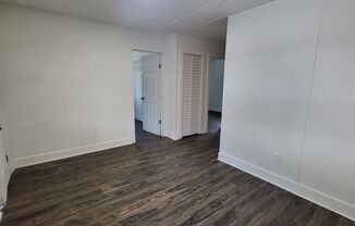 2 beds, 1 bath, $850