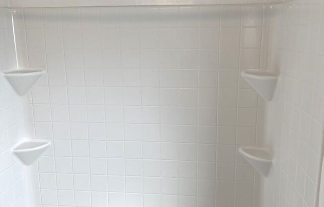 1 bed, 1 bath, 550 sqft, $1,825, Unit 10