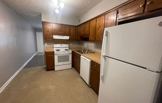 2 beds, 1 bath, $850