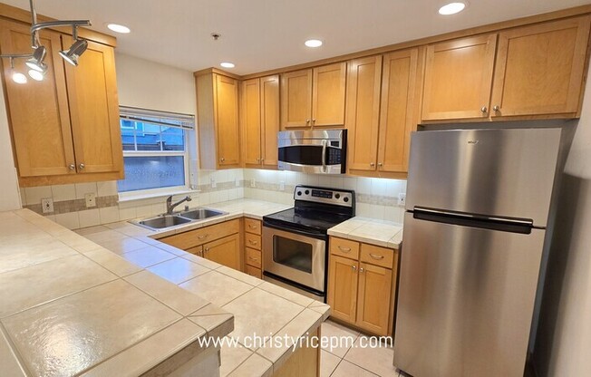 4315 ISSAQUAH PINE LK RD SE