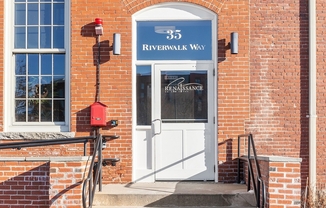 35 Riverwalk Way