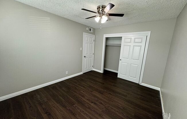 2 beds, 2 baths, 1,036 sqft, $2,300, Unit 4205 G