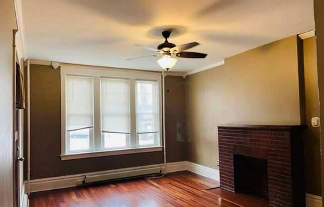 2 beds, 1 bath, $1,250